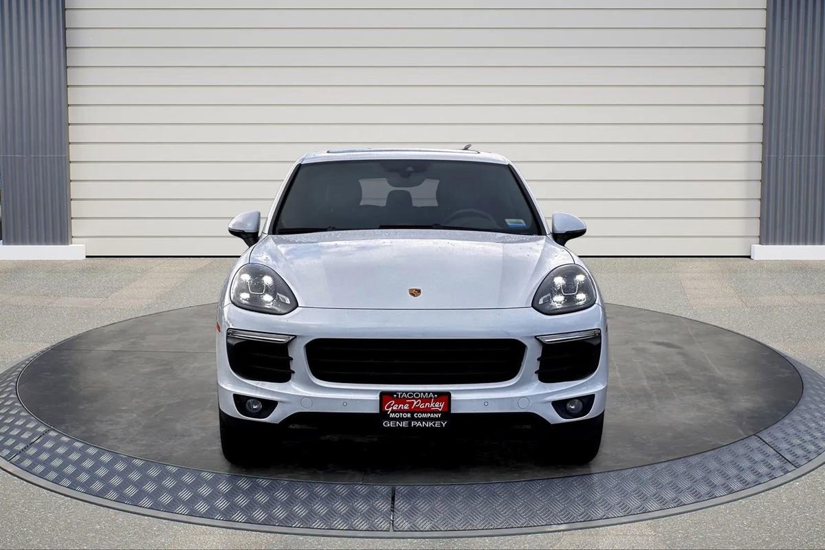 Used 2015 Porsche Cayenne S w/ Premium Plus Package image 2