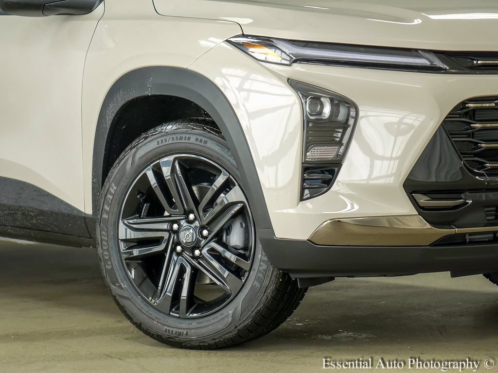 New 2026 Chevrolet Trax ACTIV w/ Driver Confidence Package FWD image 4