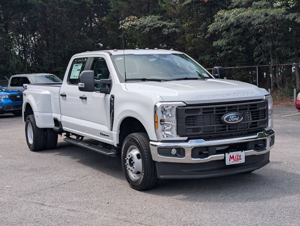 New 2026 Ford F350 XL AWD/4WD image 2