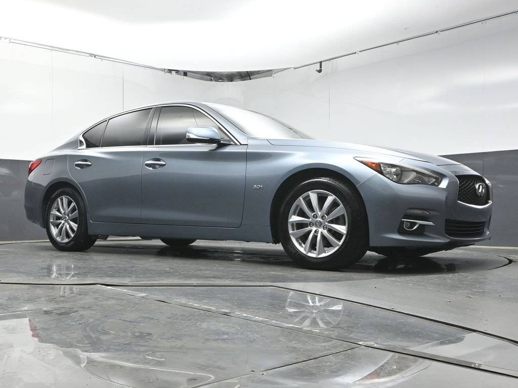Used 2017 INFINITI Q50 3.0t Premium w/ 3.0T Premium Plus Package image 40