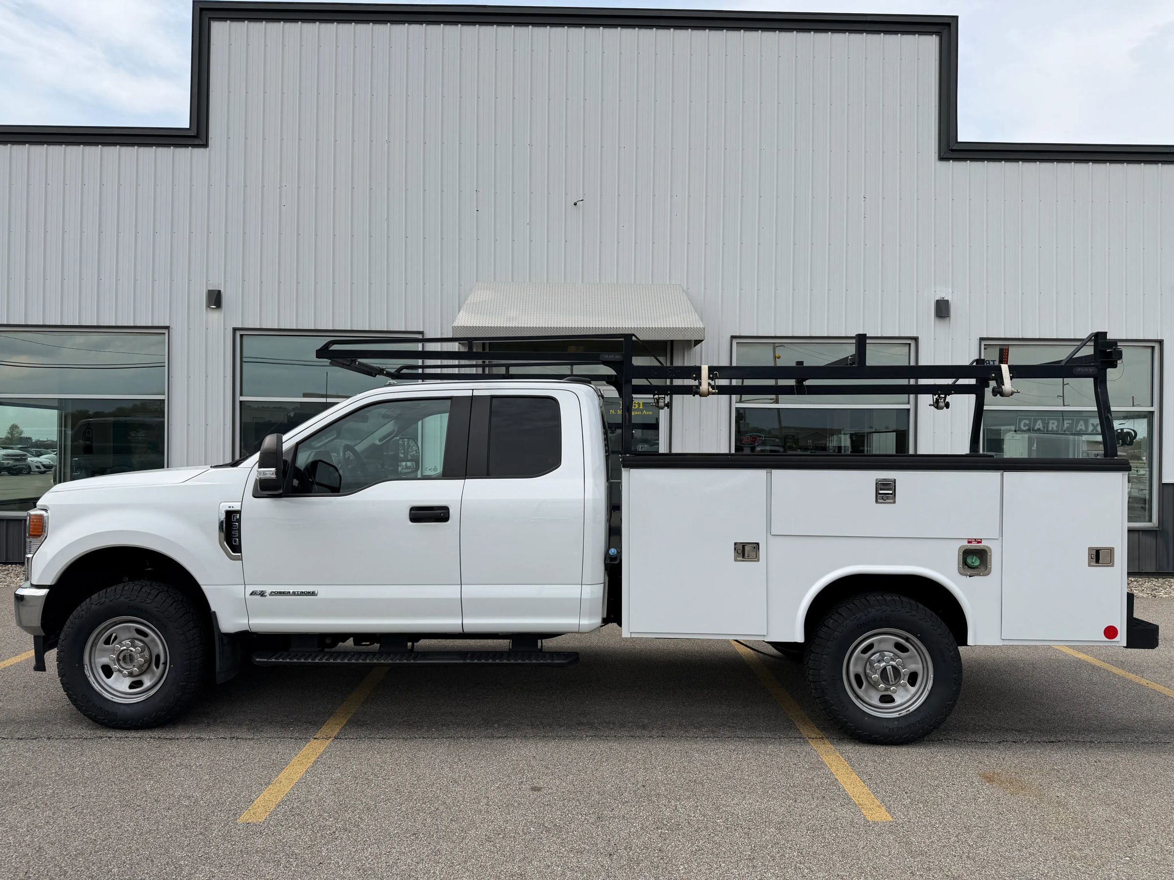 Used 2022 Ford F350 XL w/ Power Equipment Group AWD/4WD image 1