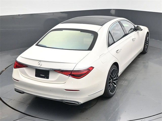 Used 2022 Mercedes-Benz S 580 4MATIC Sedan w/ Rear Seat Package image 49