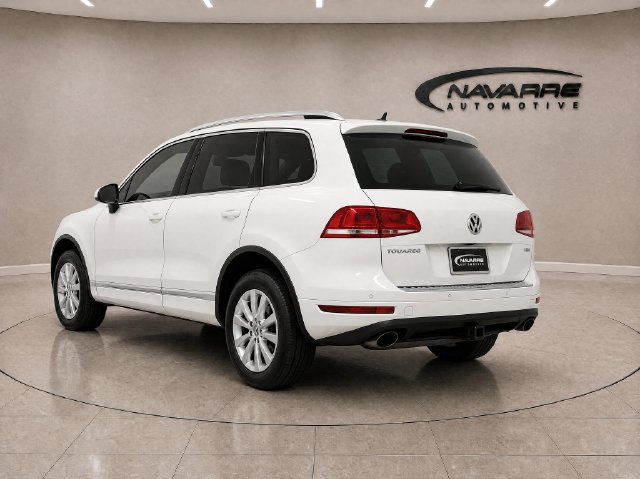 Used 2012 Volkswagen Touareg VR6 AWD/4WD image 5