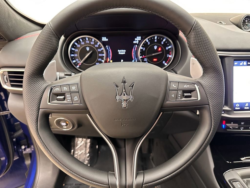 Used 2024 Maserati Levante GT Ultima AWD/4WD image 37