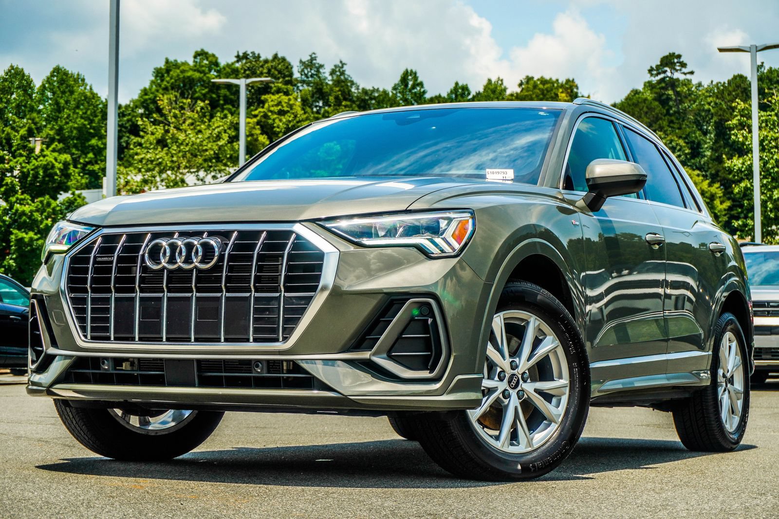 Used 2025 Audi Q3 2.0T Premium