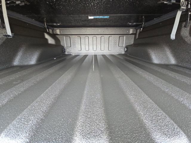 Used 2025 Jeep Gladiator Sport image 11