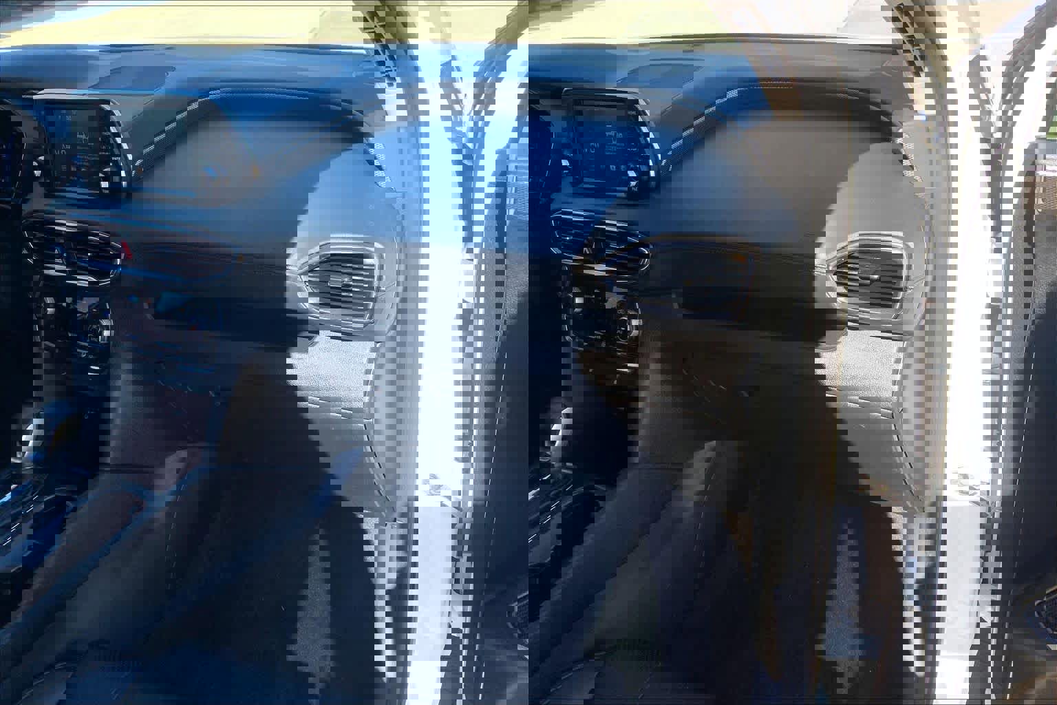 Used 2019 Hyundai Santa Fe SEL image 17