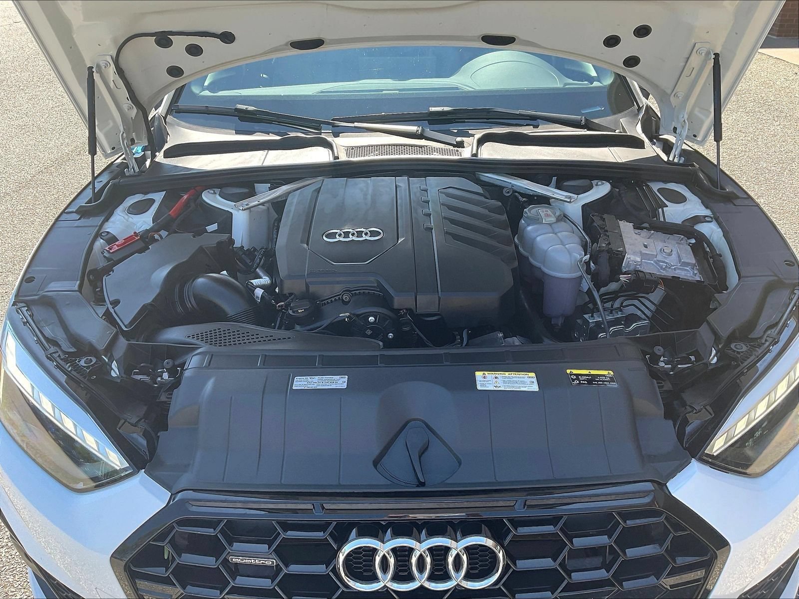 Used 2025 Audi A5 2.0T Premium Plus AWD/4WD image 32
