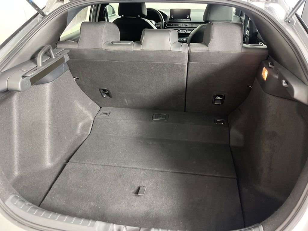 Used 2025 Honda Civic Sport image 9