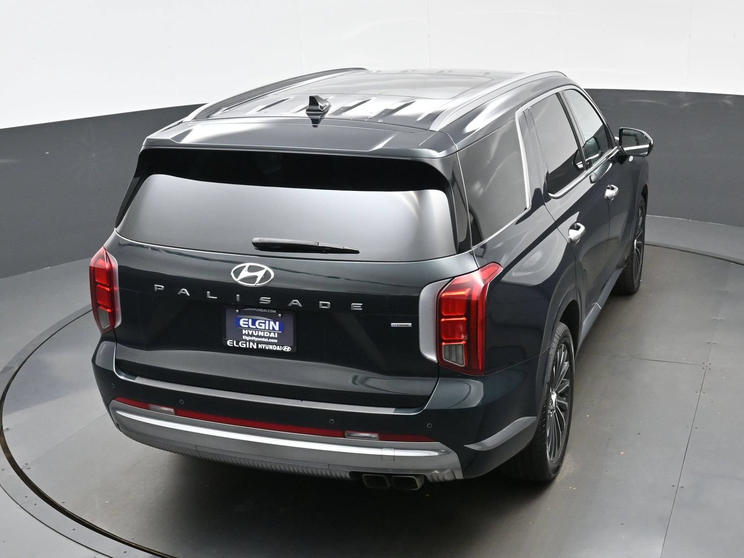 Certified 2023 Hyundai Palisade Calligraphy w/ Cargo Package AWD/4WD image 40