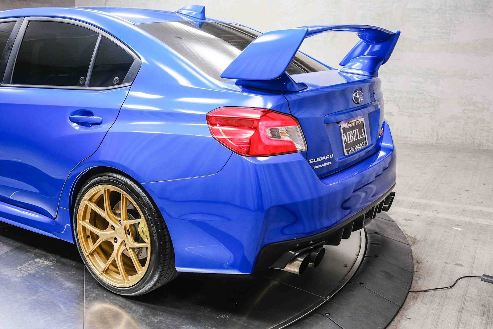 Used 2020 Subaru WRX STI AWD/4WD image 7