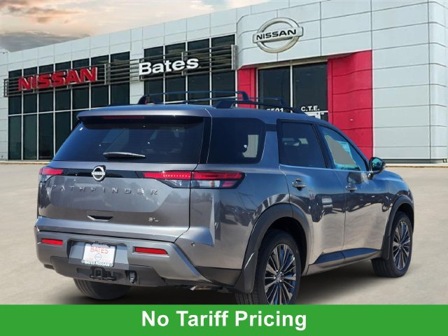 New 2026 Nissan Pathfinder SL FWD image 4