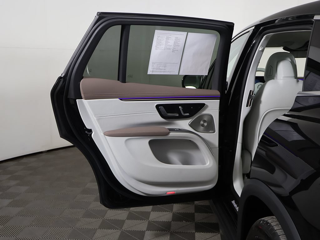 Used 2023 Mercedes-Benz EQS 450+ 4MATIC SUV image 27