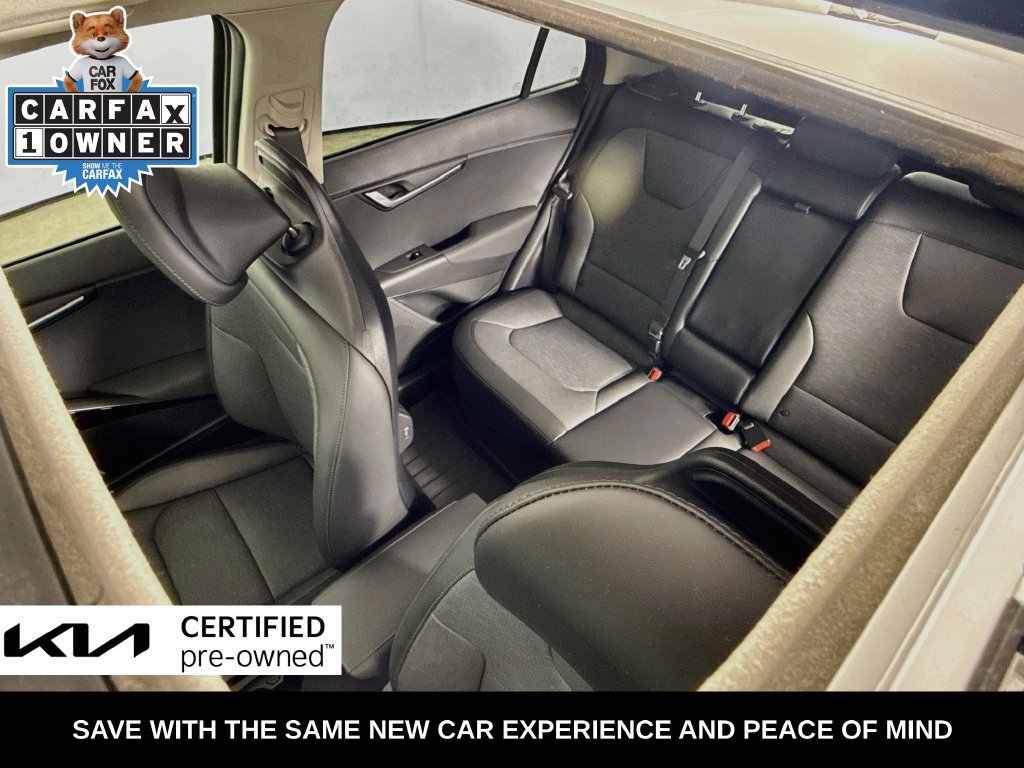 Certified 2025 Kia Niro SX Touring FWD image 27
