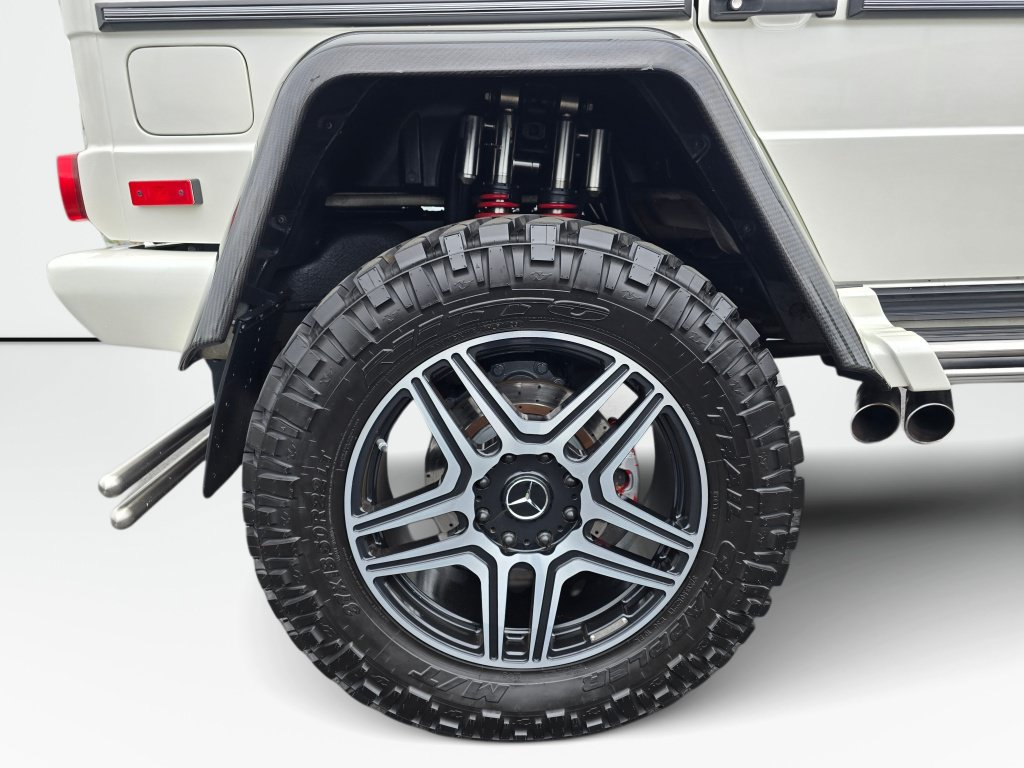 Used 2018 Mercedes-Benz G 550 Squared image 26