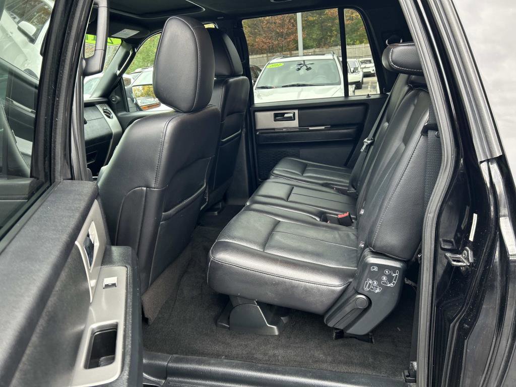 Used 2017 Ford Expedition EL XLT w/ Equipment Group 202A AWD/4WD image 12