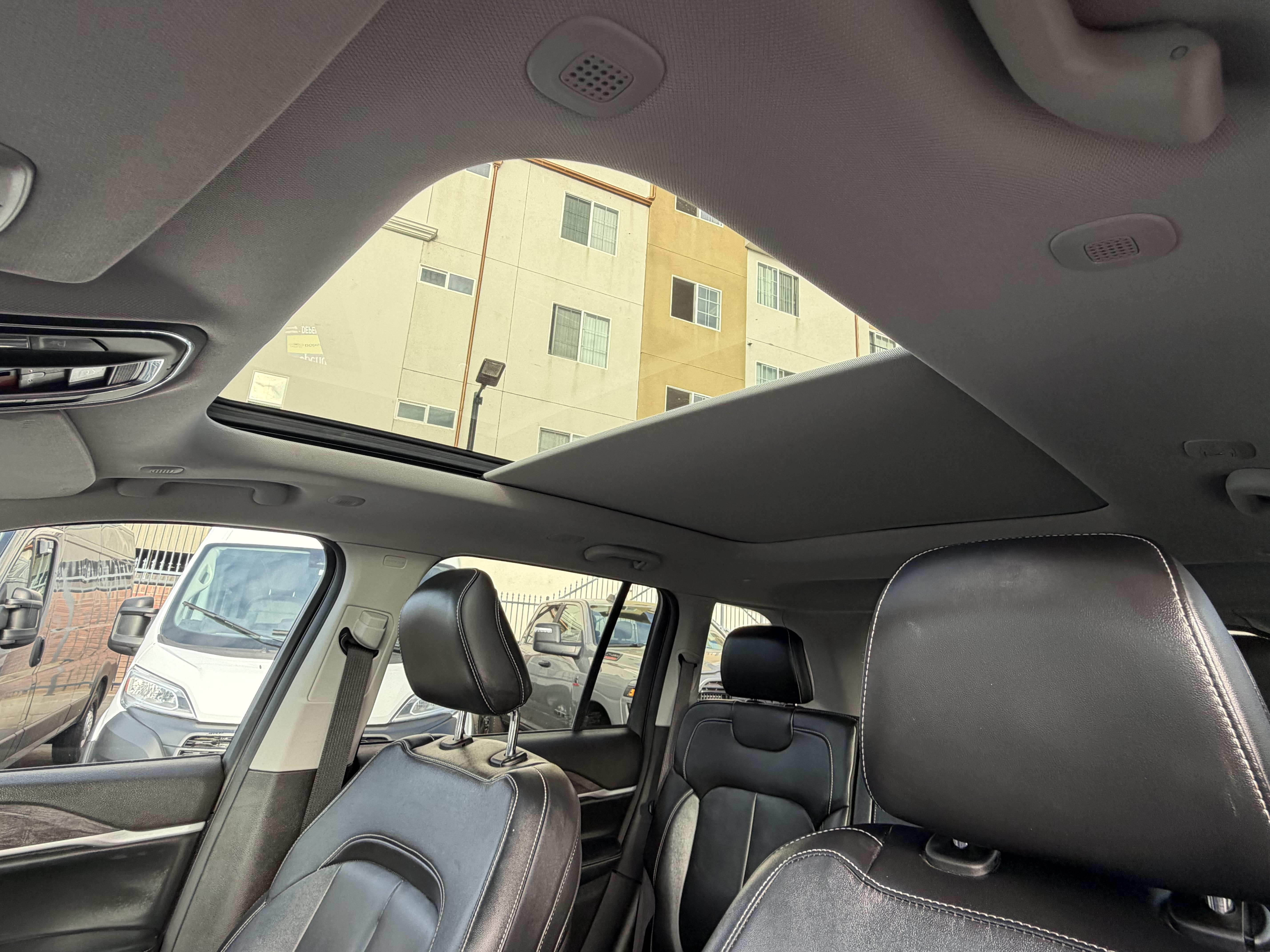 Used 2022 Jeep Grand Cherokee Limited RWD image 27