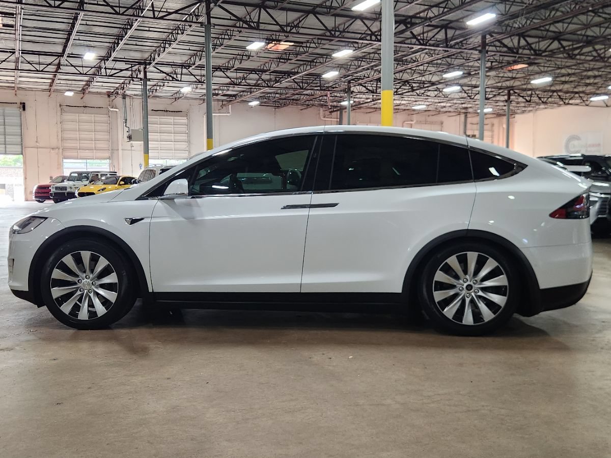 Used 2019 Tesla Model X 75D AWD/4WD image 7