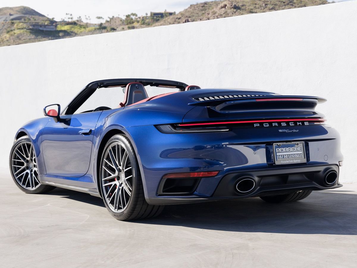 Used 2025 Porsche 911 Turbo image 3