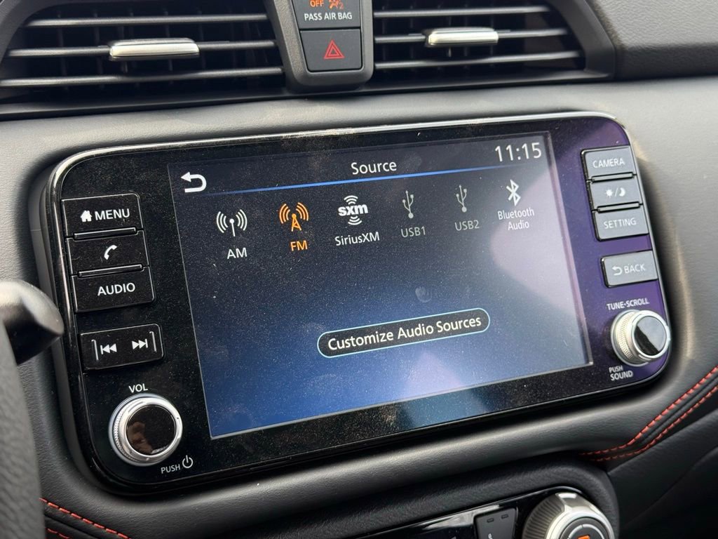 New 2025 Nissan Versa SR w/ Trunk Package image 10