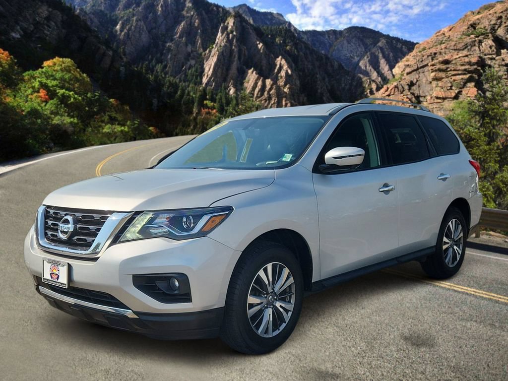 Used 2020 Nissan Pathfinder SL AWD/4WD image 5