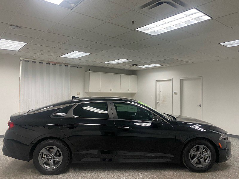 Used 2022 Kia K5 LX image 4