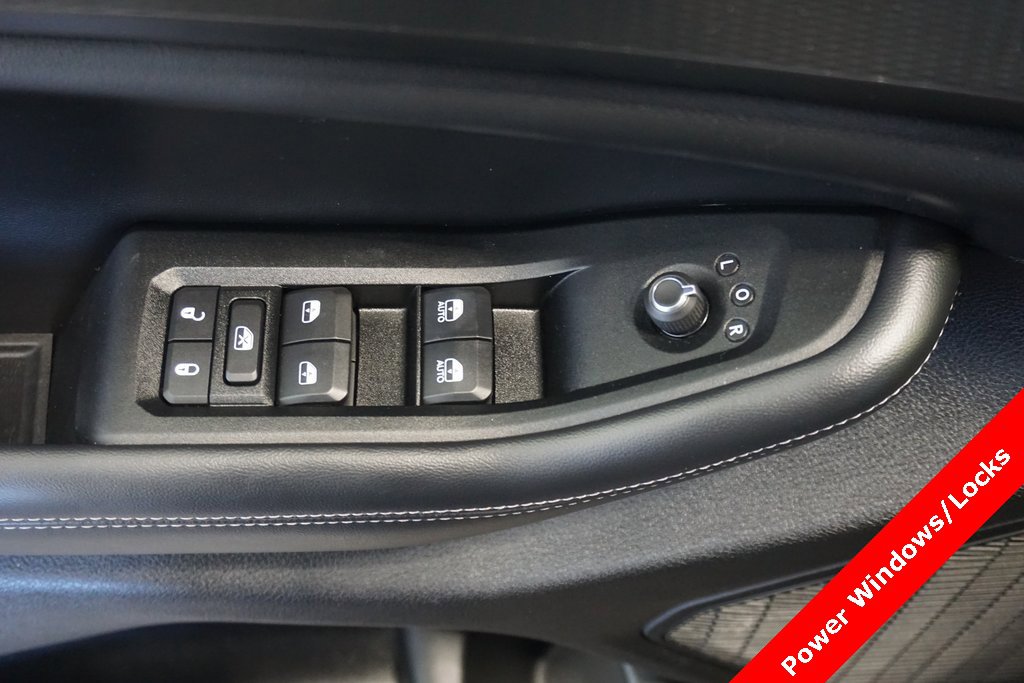 Used 2024 Jeep Grand Cherokee Altitude image 6