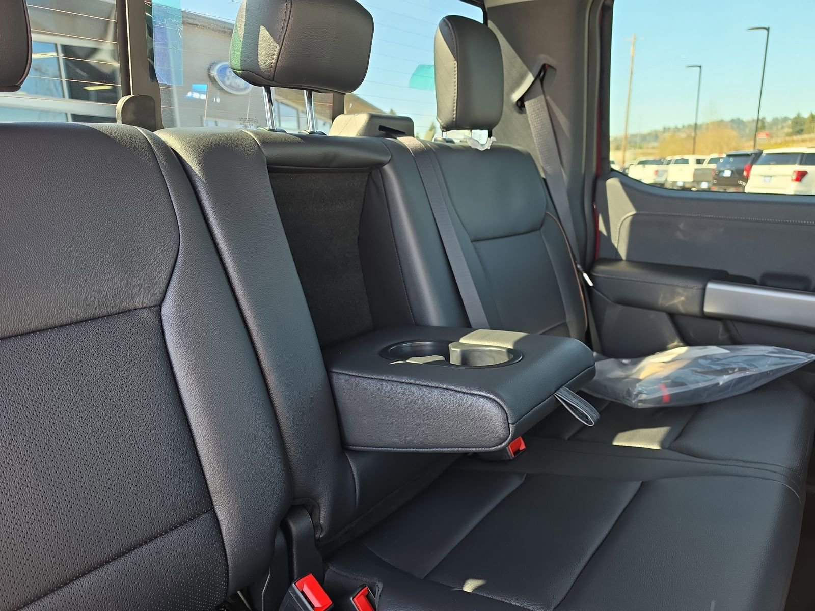 New 2026 Ford F350 Lariat w/ Black Appearance Package AWD/4WD image 18