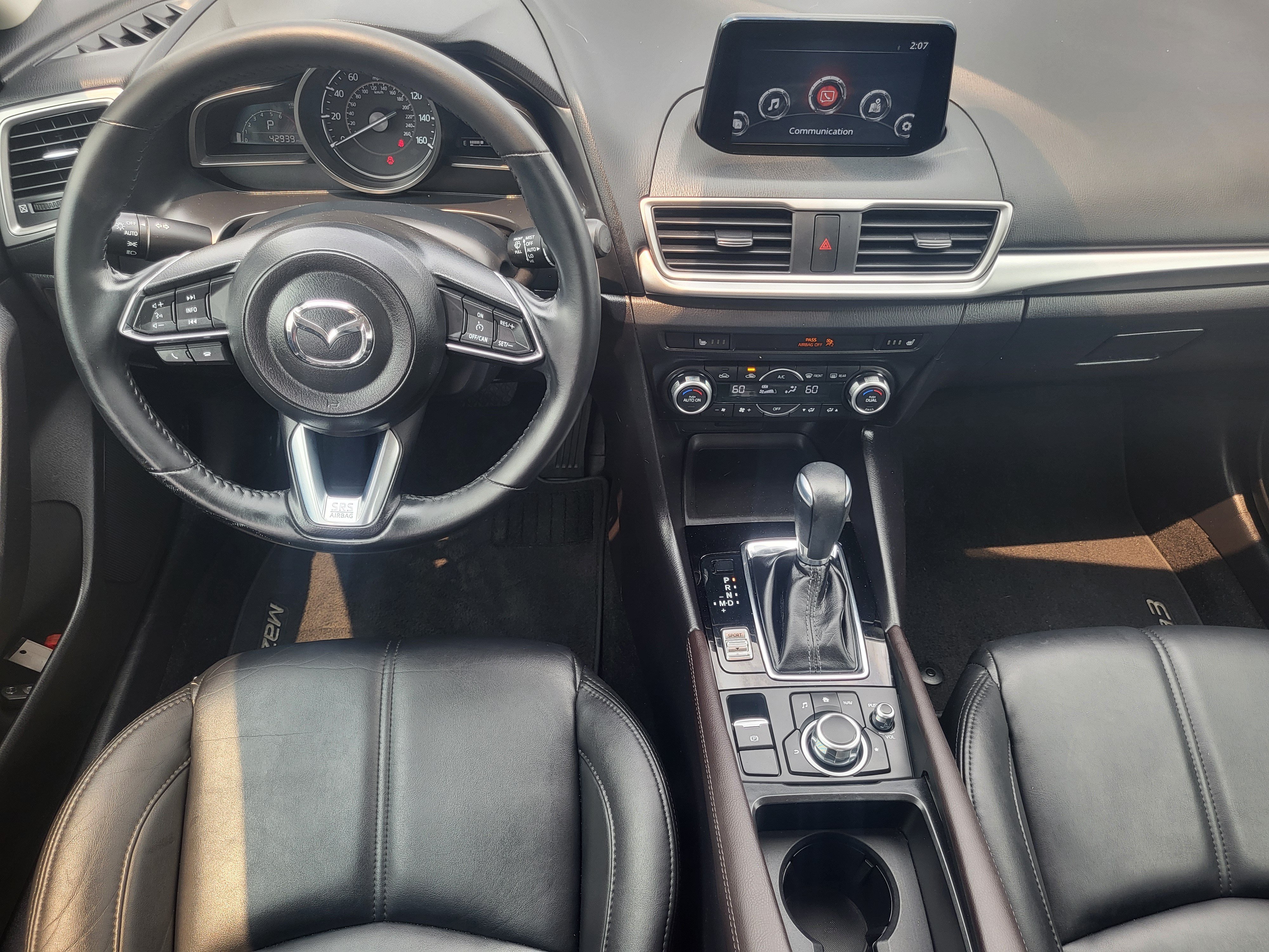 Used 2018 MAZDA MAZDA3 Touring FWD image 22