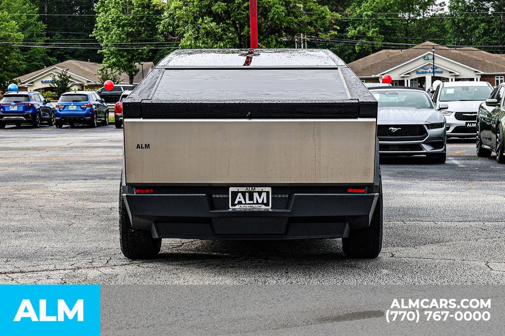 Used 2025 Tesla Cybertruck AWD Crew Cab image 12