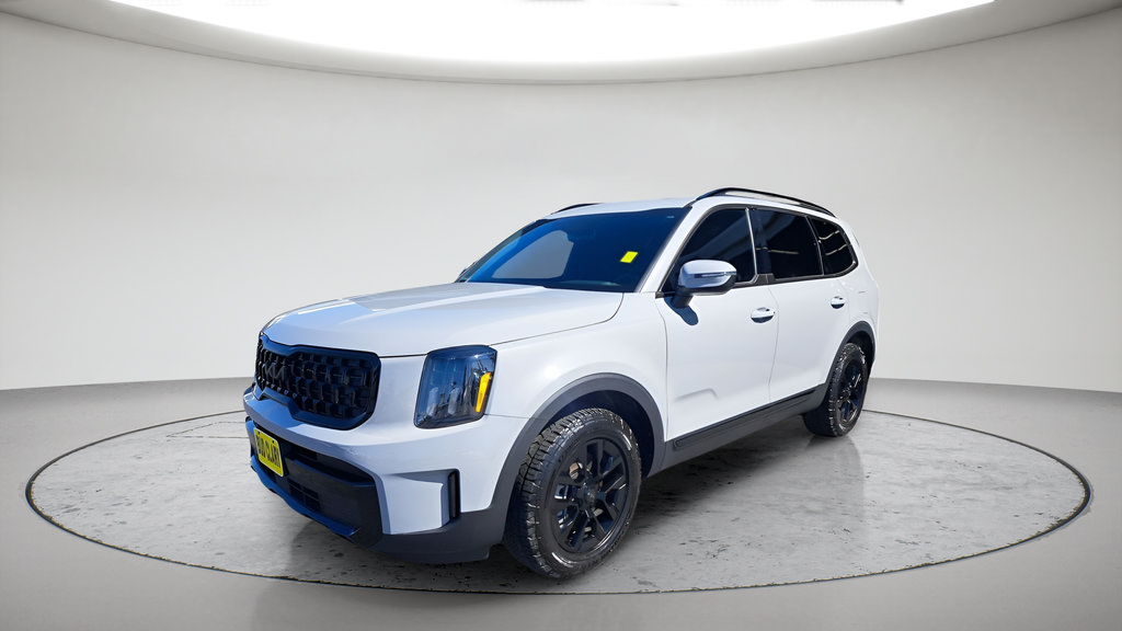 Used 2025 Kia Telluride AWD image 7