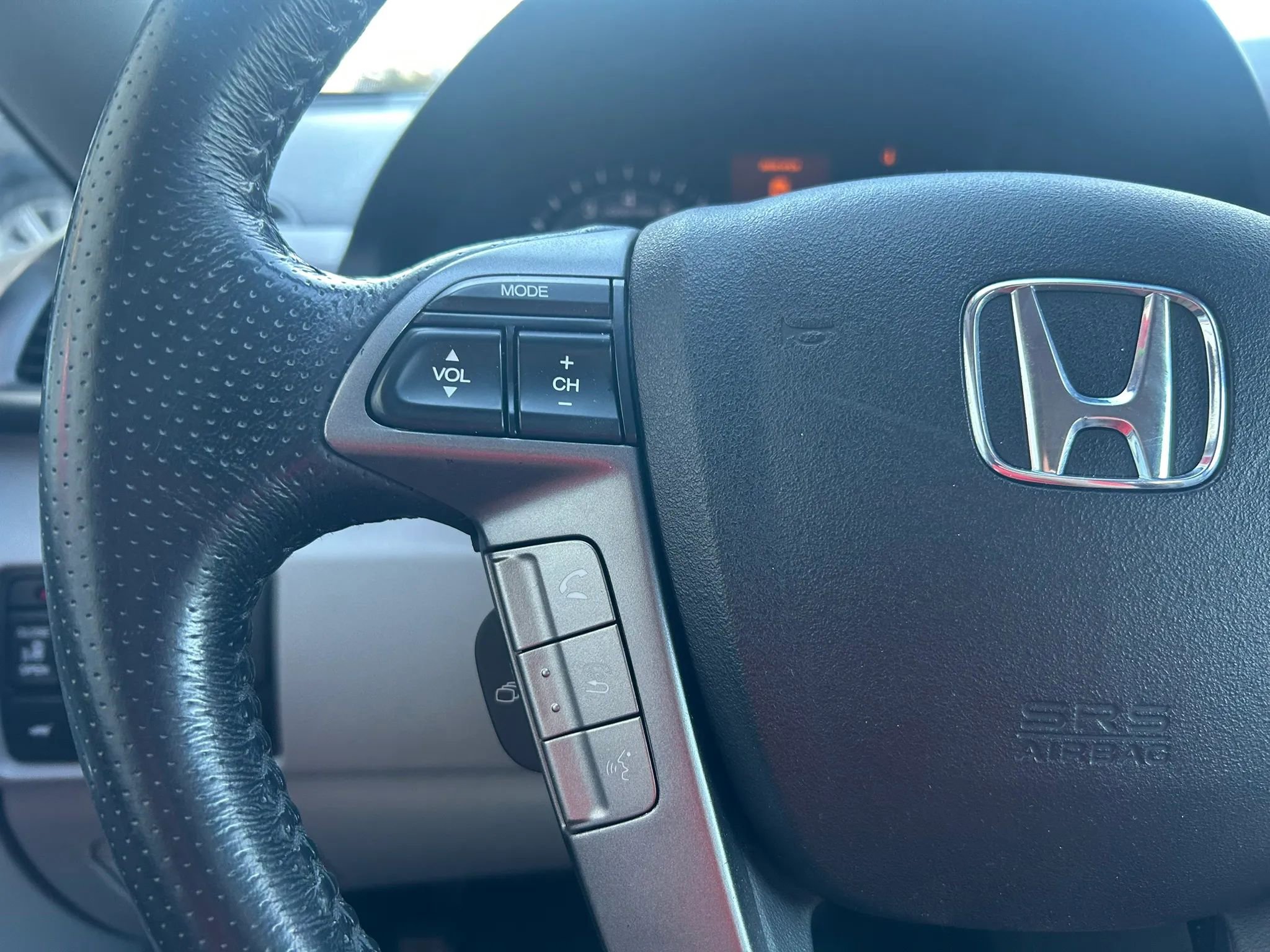 Used 2014 Honda Odyssey Touring image 6