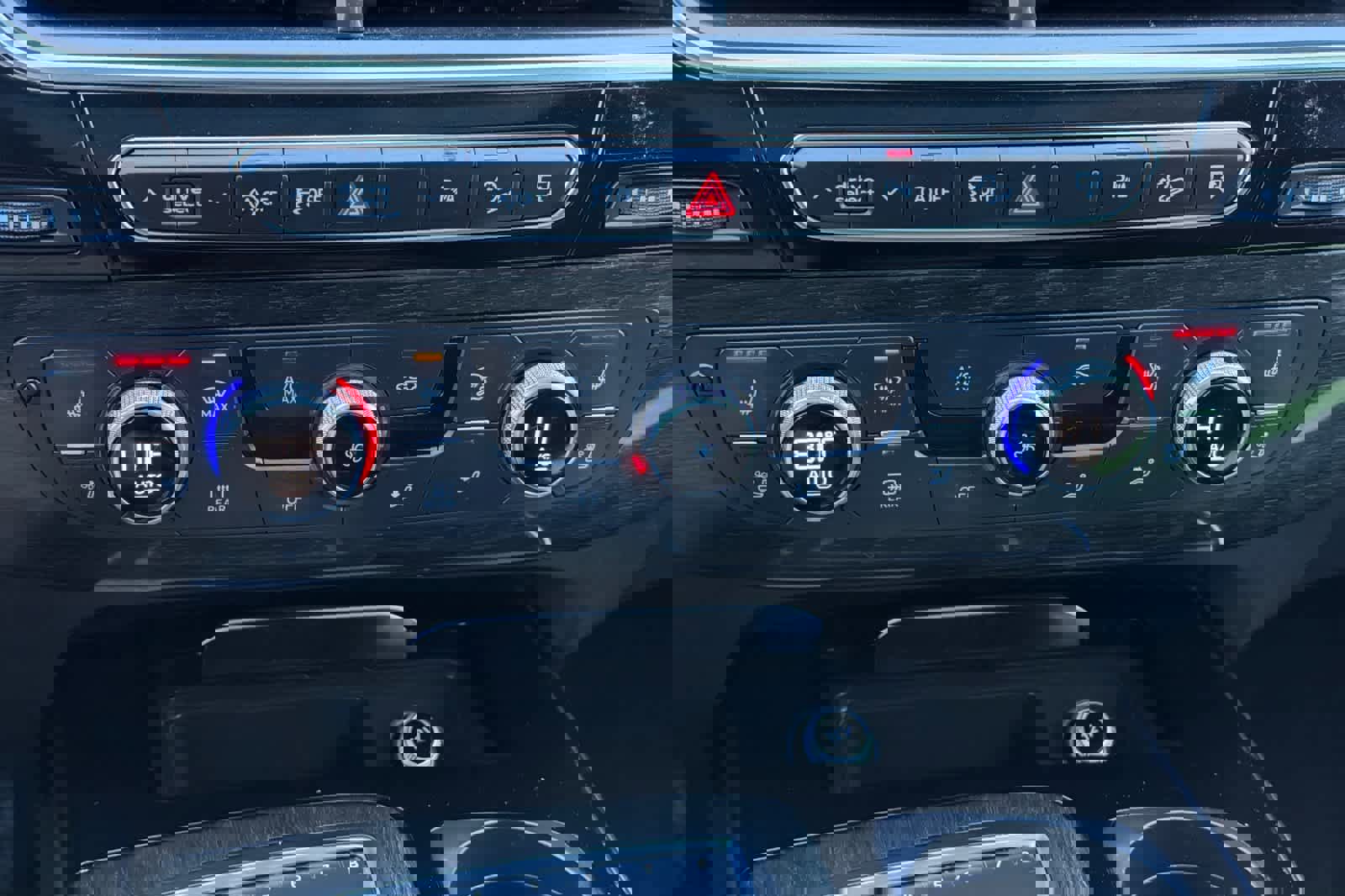 Used 2017 Audi Q7 3.0T Premium Plus w/ Premium Plus Package image 24