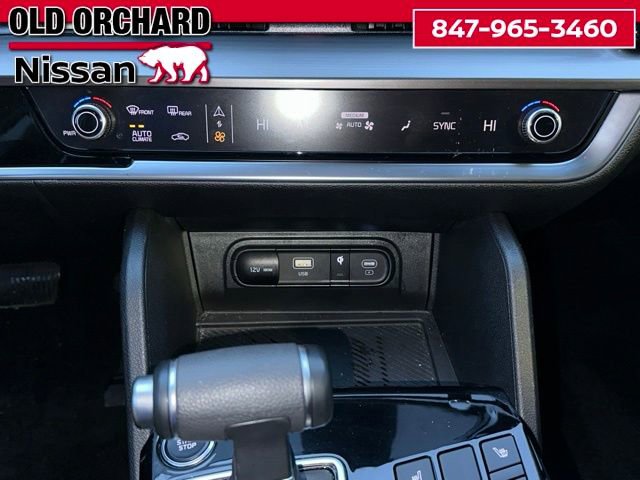 Used 2025 Kia Sportage EX image 20