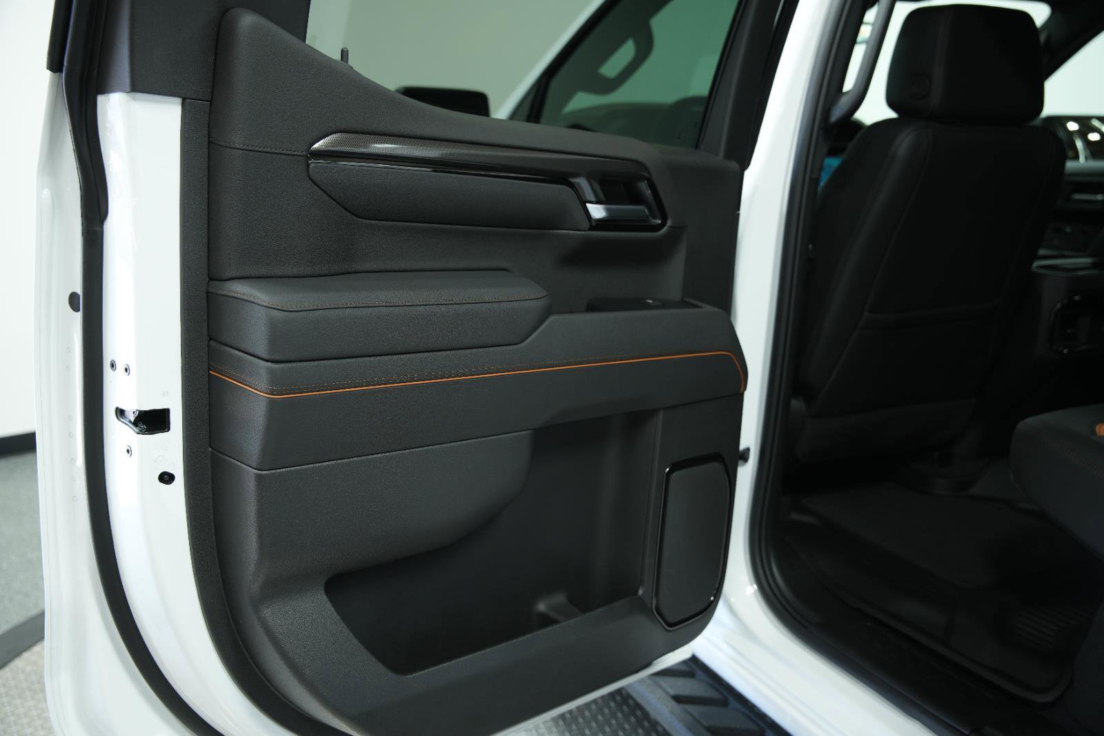 New 2026 GMC Sierra 1500 AT4 w/ AT4 Premium Package AWD/4WD image 19