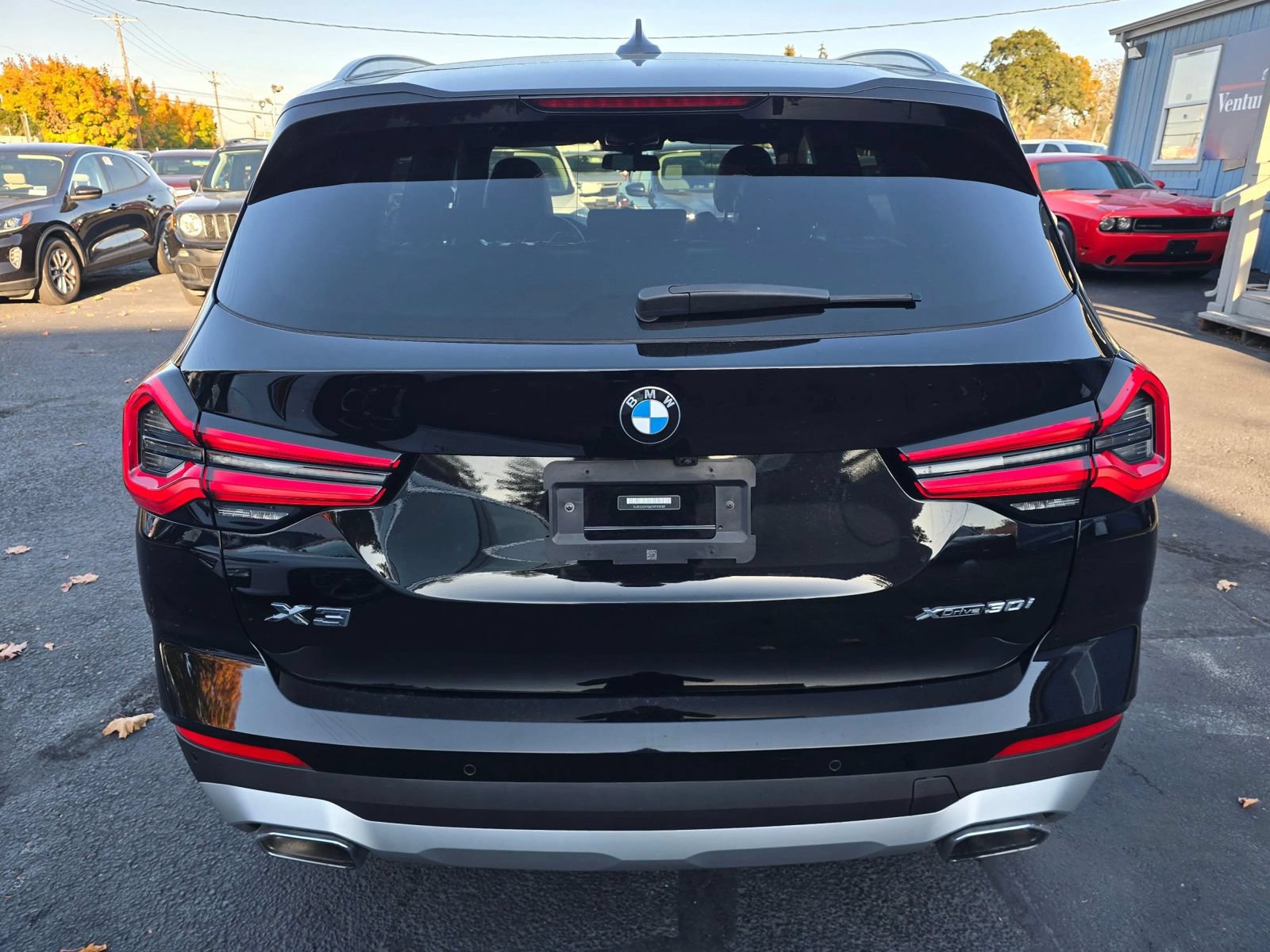 Used 2023 BMW X3 xDrive30i AWD/4WD image 5