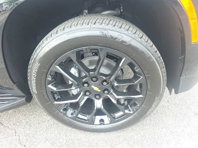 New 2026 Chevrolet Tahoe Premier w/ Sun And Tow Package AWD/4WD image 9