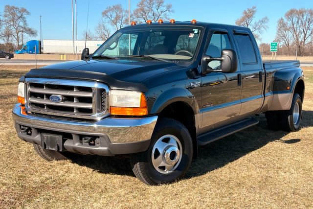 Used 1999 Ford F350 Lariat image 2