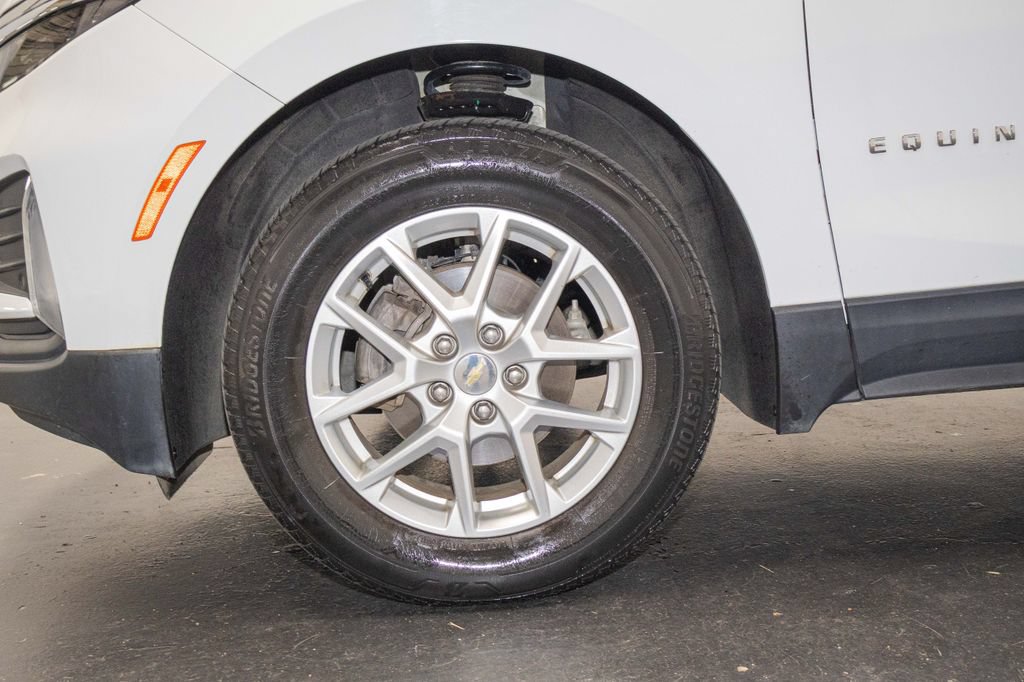 Used 2023 Chevrolet Equinox LT AWD/4WD image 8