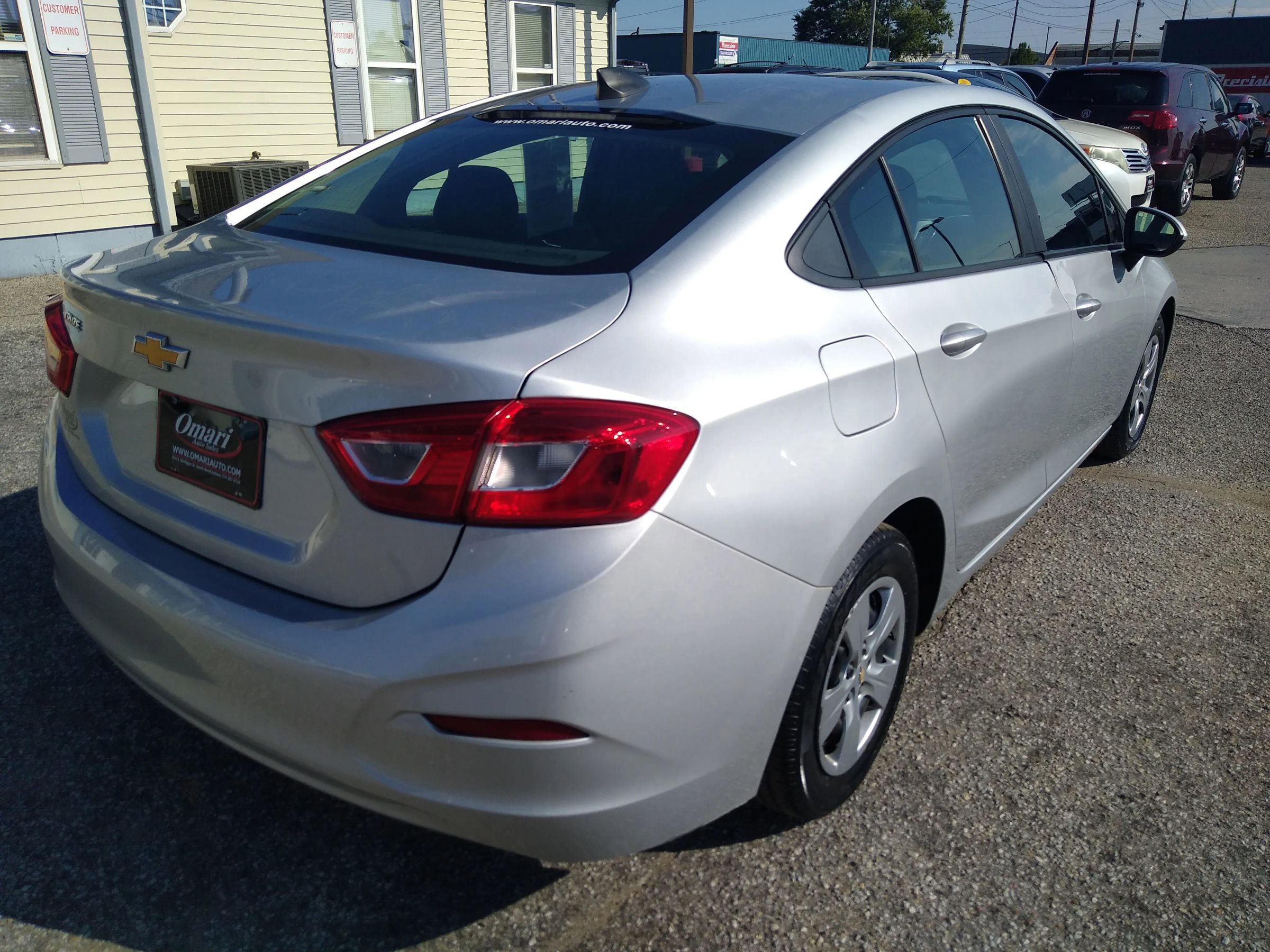 Used 2017 Chevrolet Cruze LS image 7
