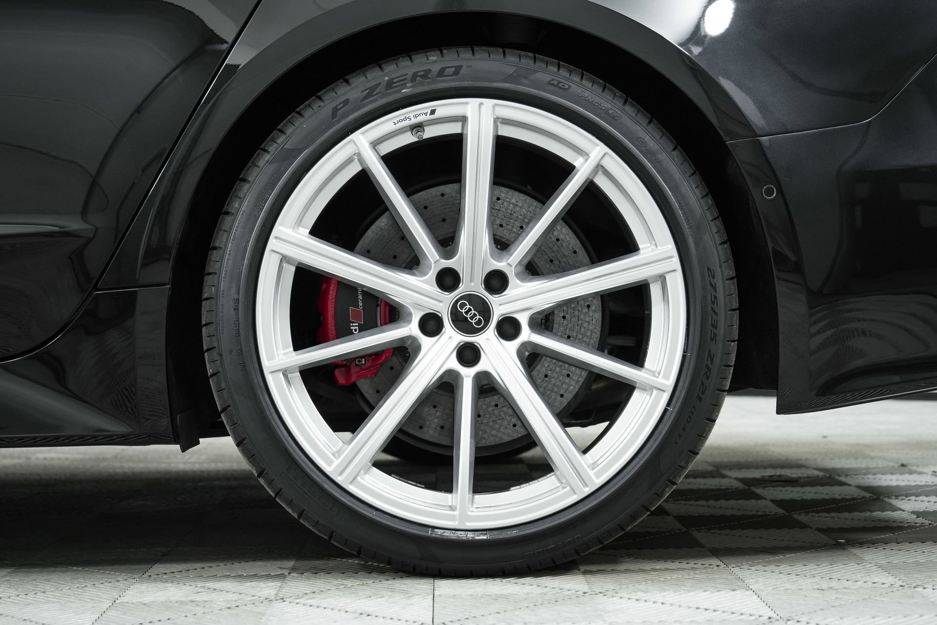 Certified 2025 Audi RS 7 performance Sportback image 33