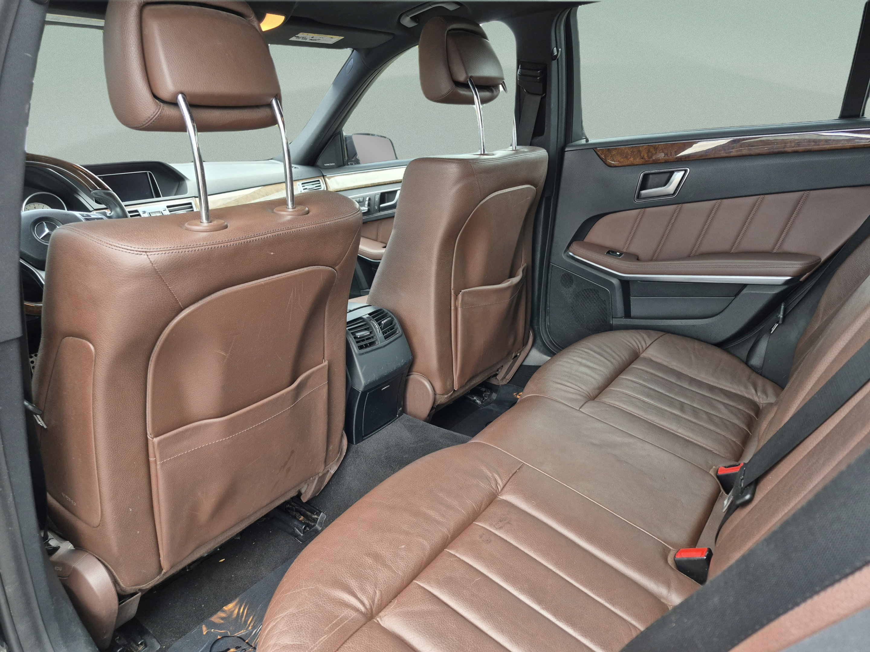 Used 2015 Mercedes-Benz E 350 4MATIC Wagon image 18
