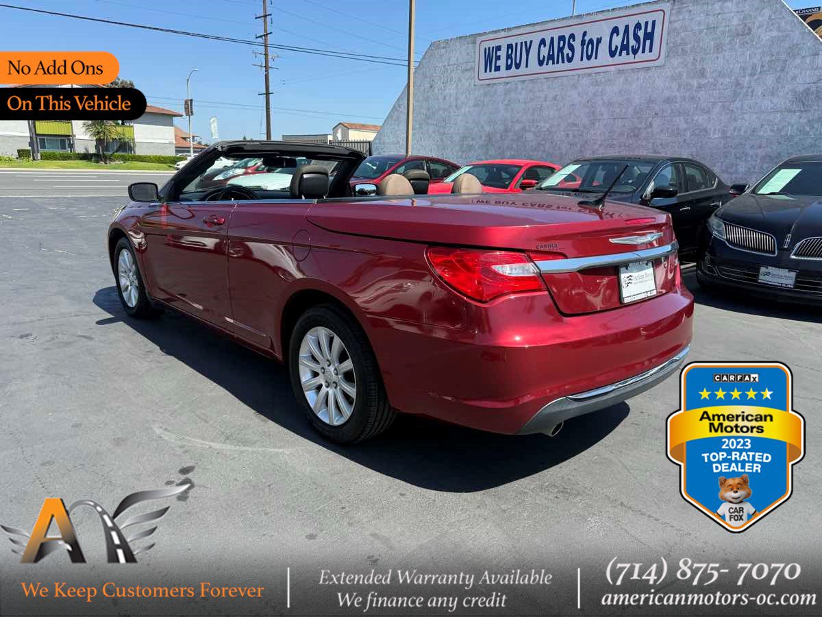 Used 2011 Chrysler 200 Touring w/ Cold Weather Group FWD image 1