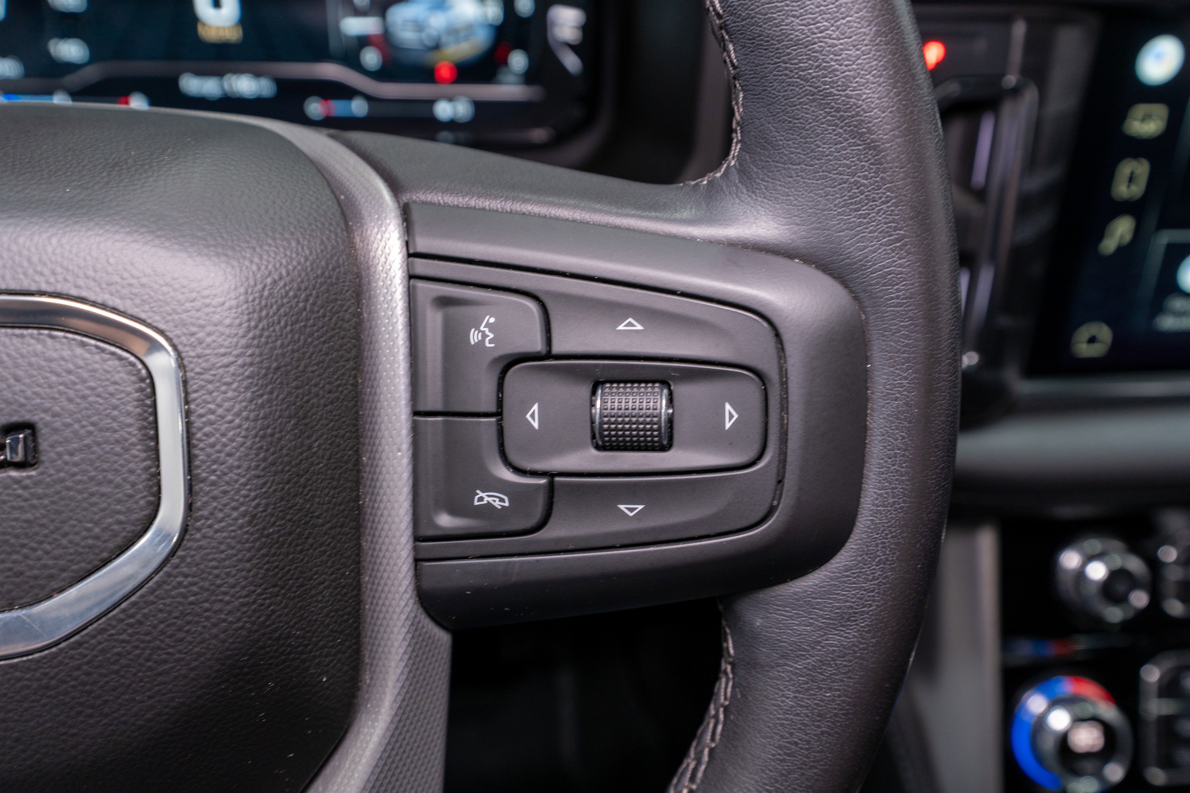 Used 2022 GMC Yukon Denali image 27