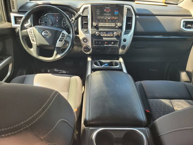 Used 2021 Nissan Titan SV w/ SV Convenience Package AWD/4WD image 16