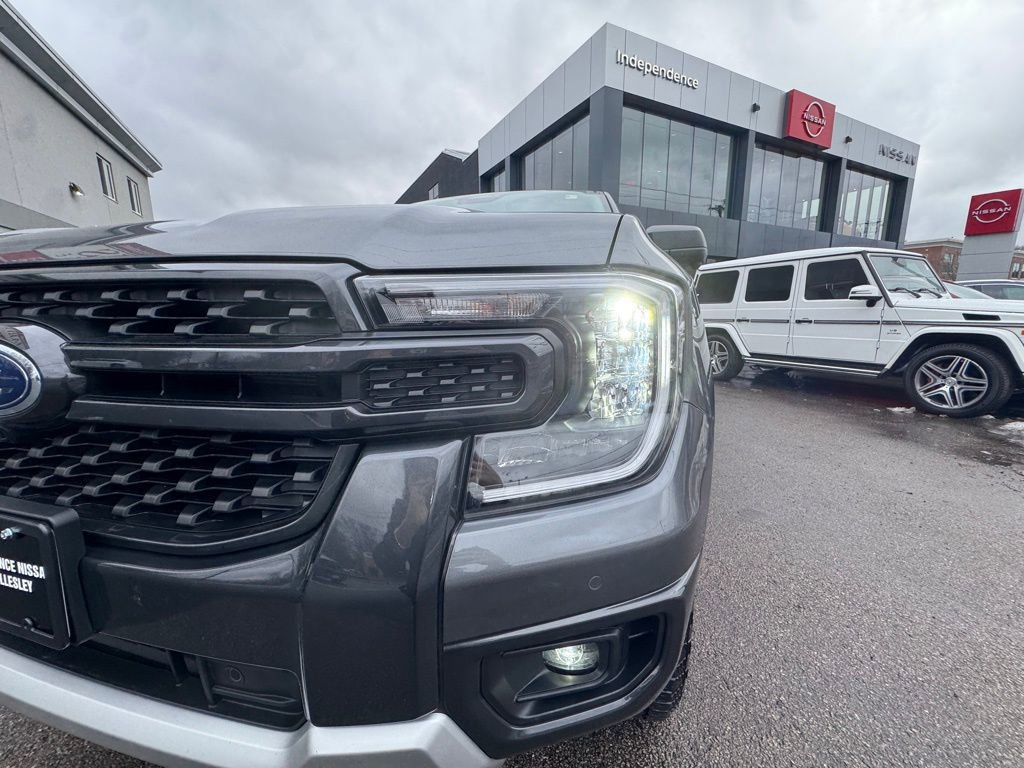 Used 2024 Ford Ranger XLT w/ Technology Package image 9