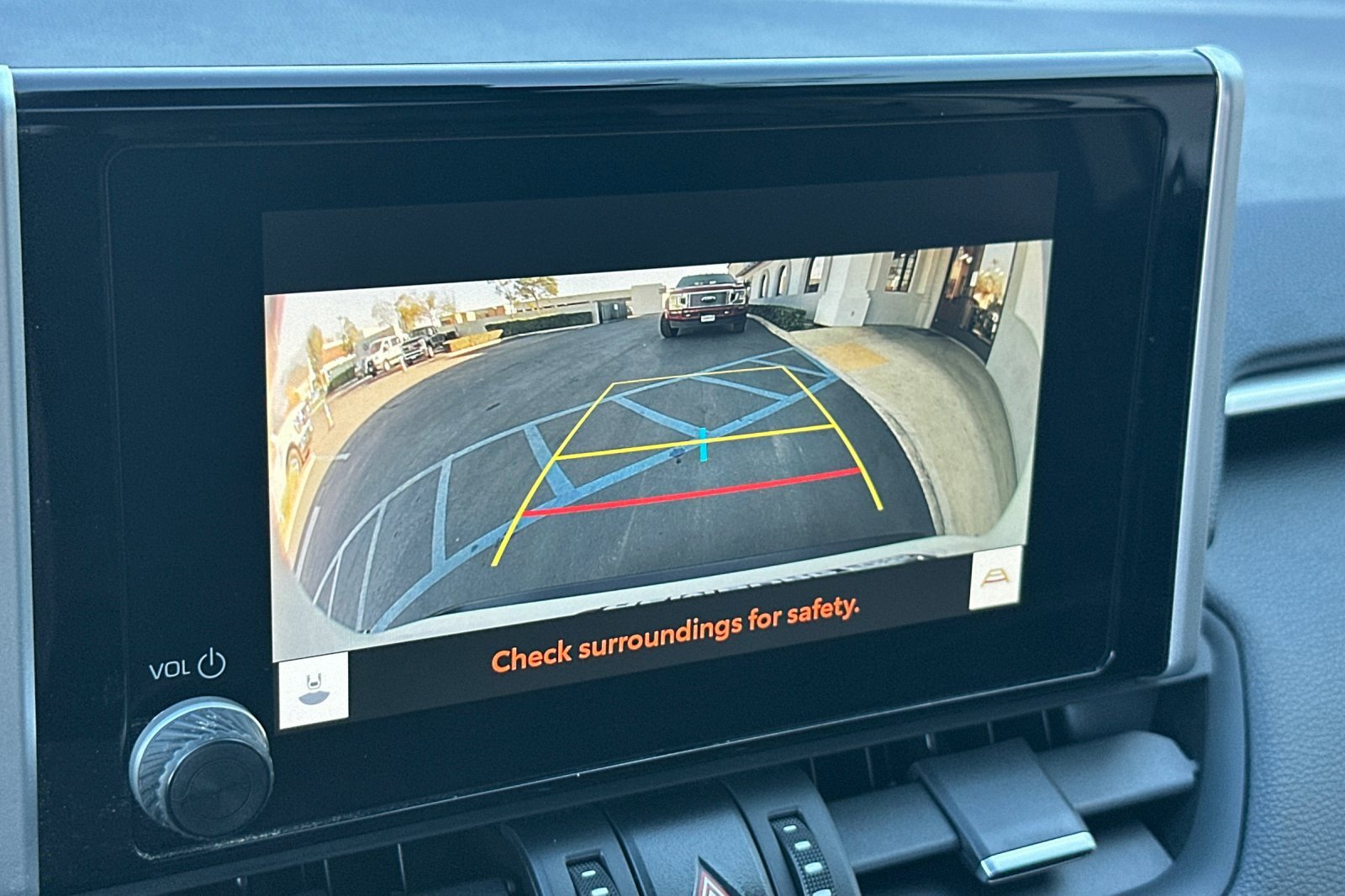 Used 2023 Toyota RAV4 XLE Premium image 19