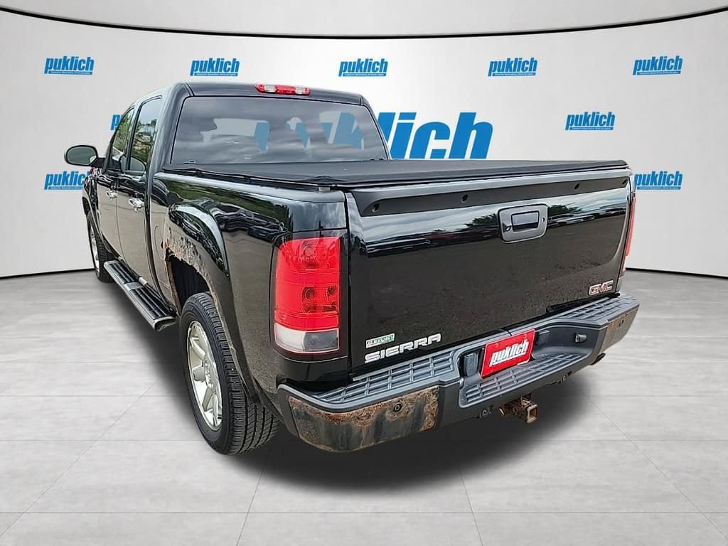 Used 2011 GMC Sierra 1500 Denali AWD/4WD image 3