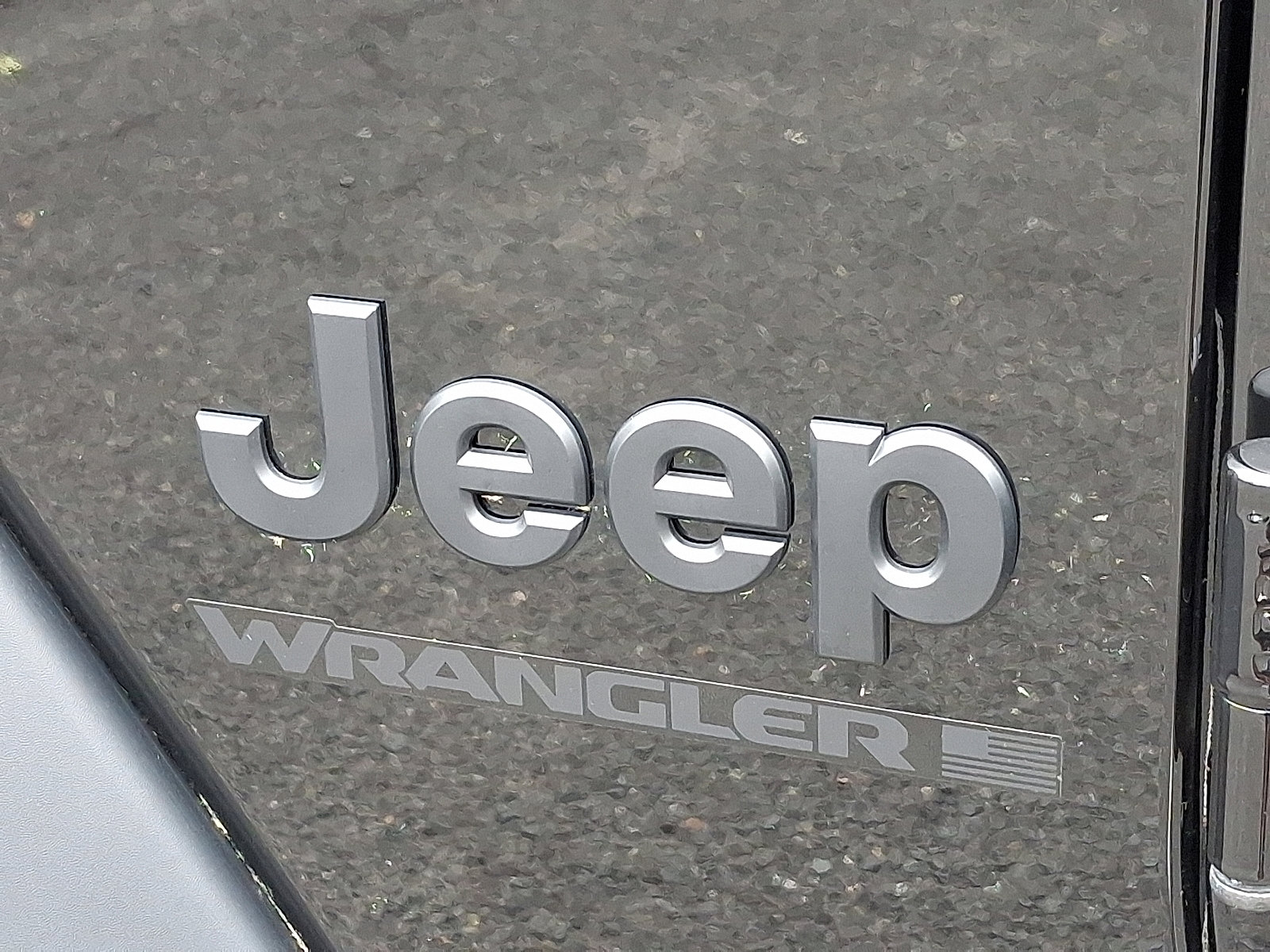 Used 2024 Jeep Wrangler Sport S image 31