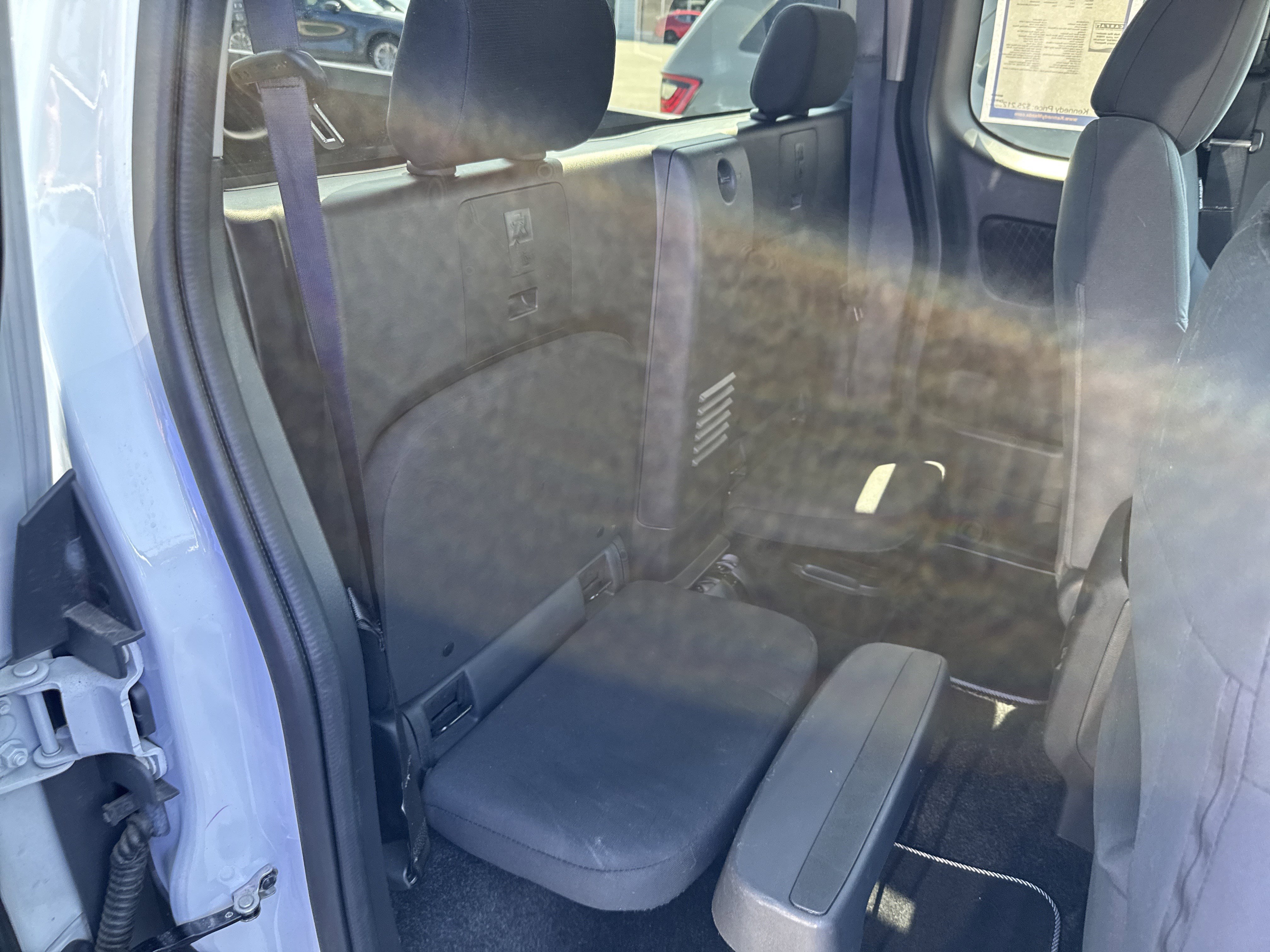 Used 2024 Nissan Frontier S w/ S Utility Package image 57